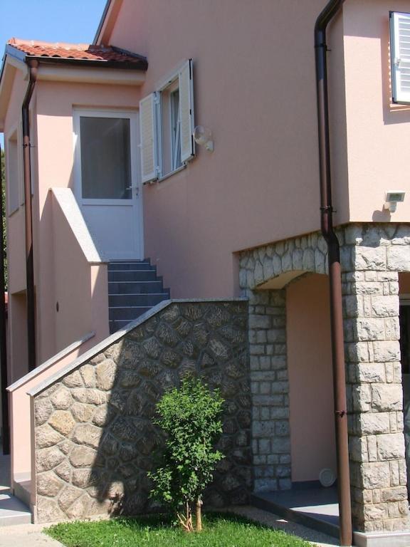 Premium Apartment Near Center And Beach With Parking Krk Town Kültér fotó